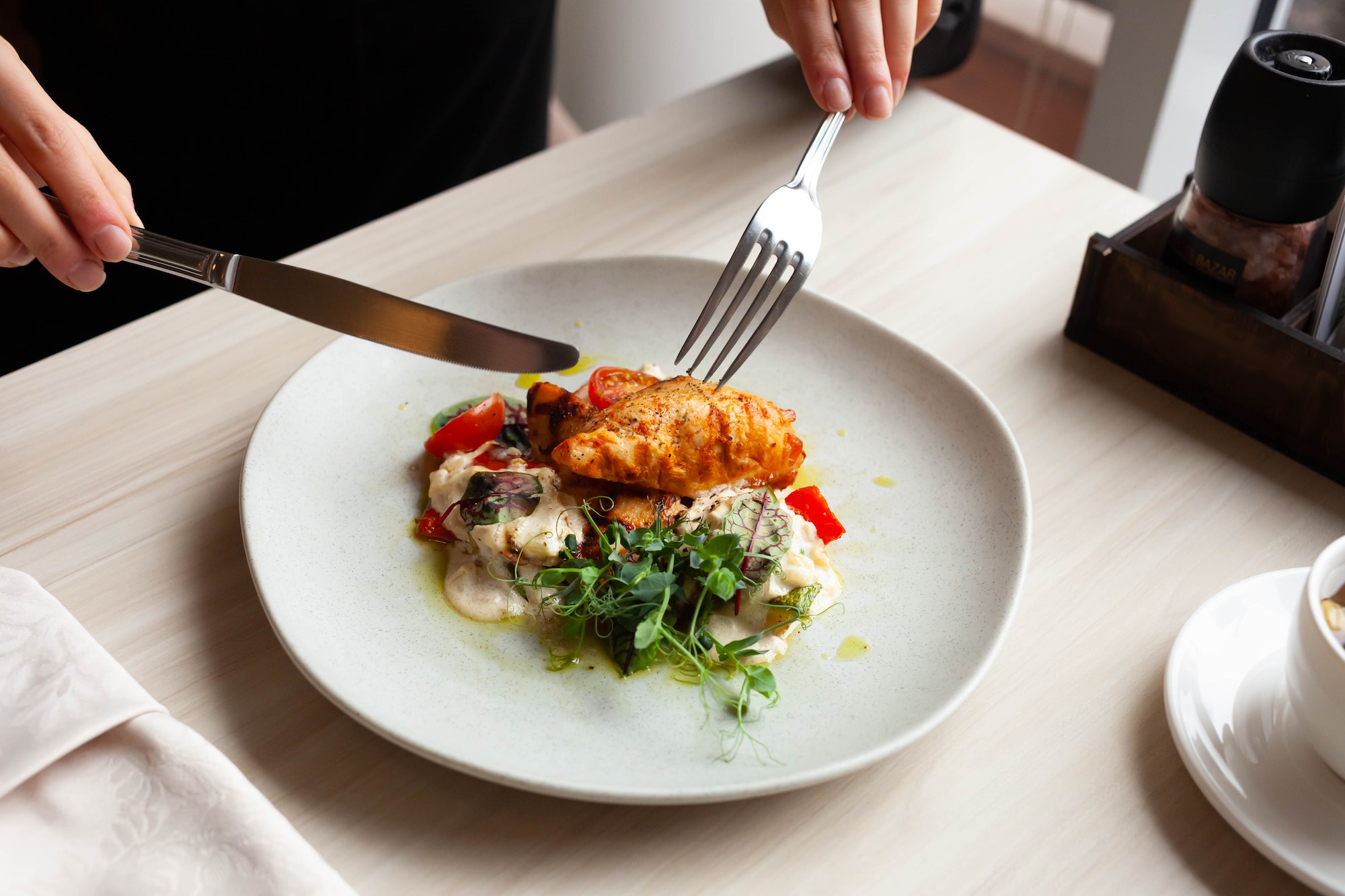 chicken meat restaurant served chicken meat restaurant served